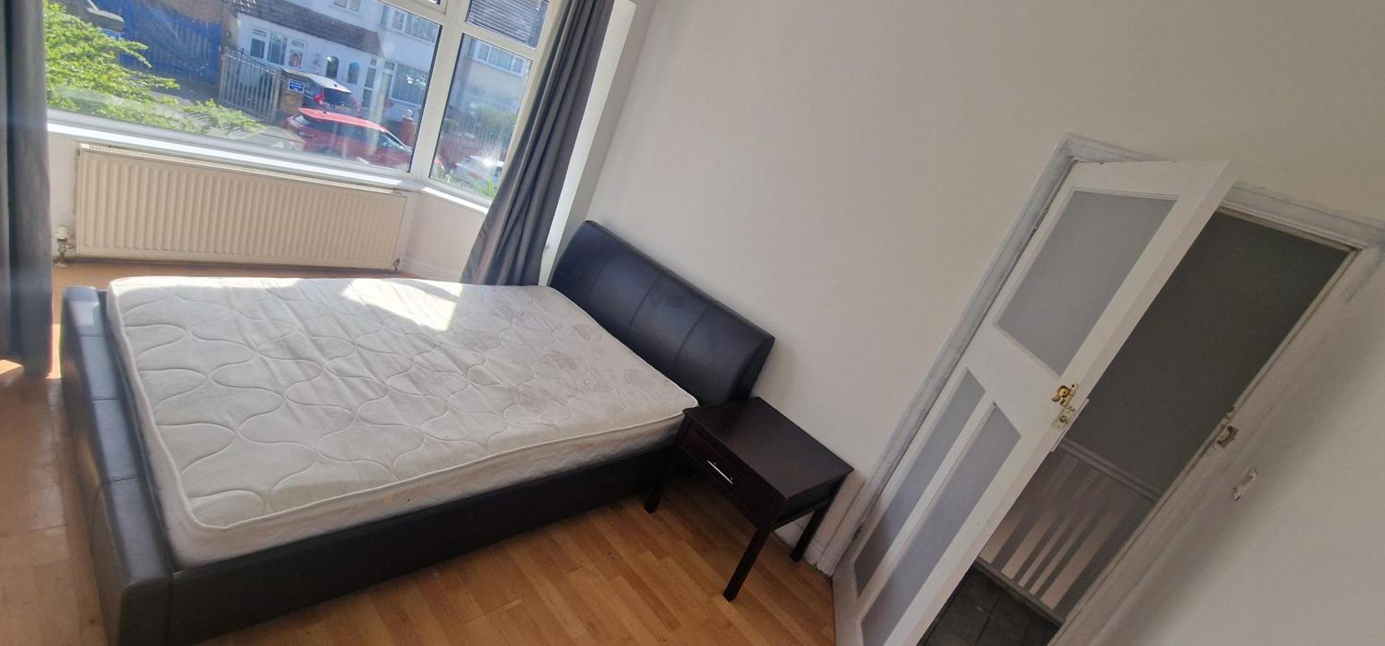 Ritz Place 3 Northolt  Kültér fotó