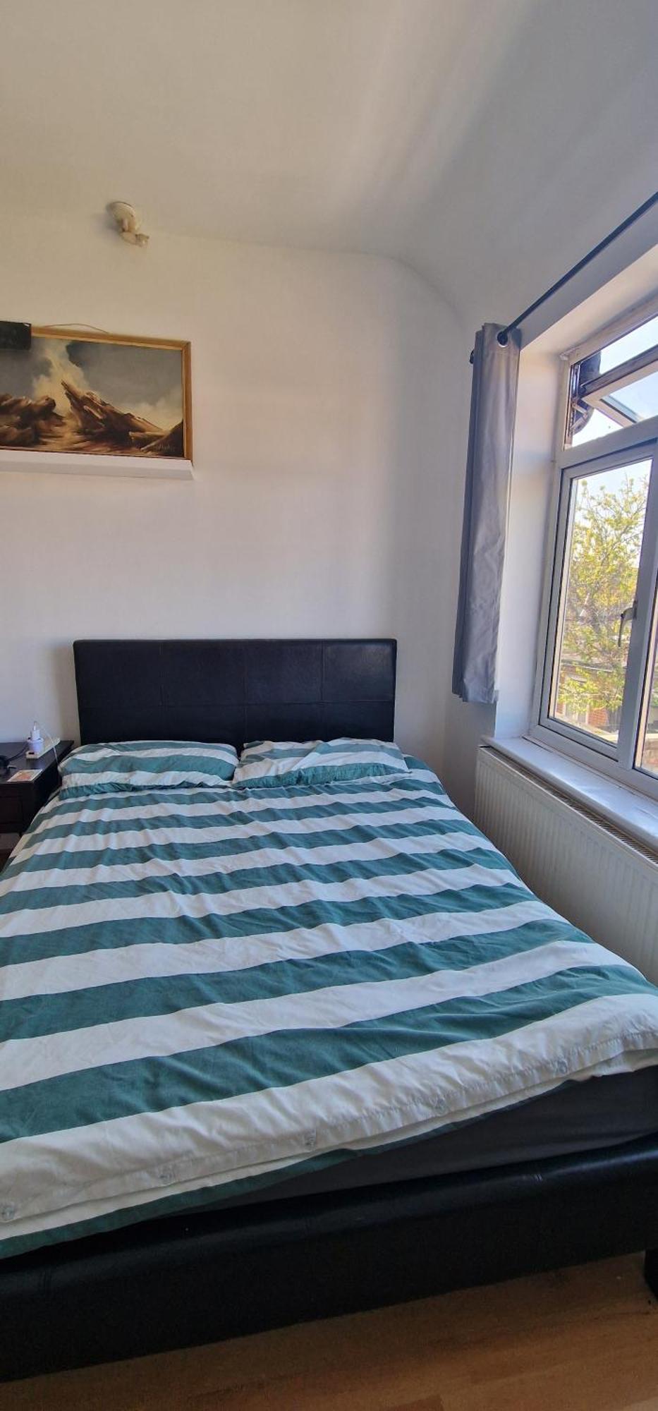 Ritz Place 3 Northolt  Szoba fotó